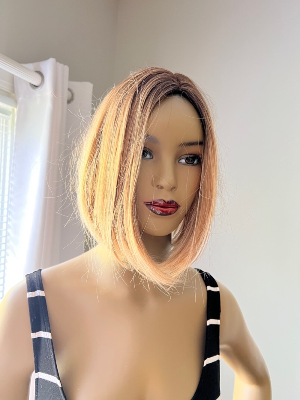 Amazon Short Layered Bob Wig in Strawberry Blonde